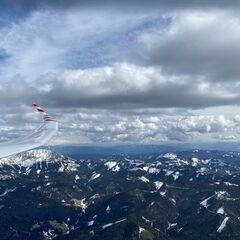 Flugwegposition um 14:35:13: Aufgenommen in der Nähe von Admont, Österreich in 2258 Meter